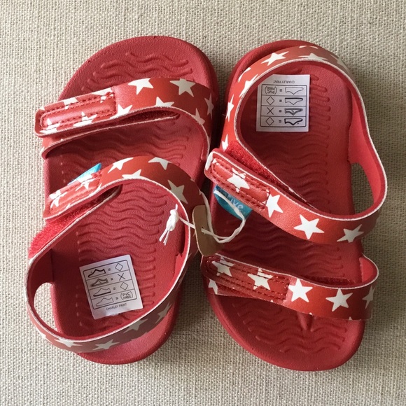 Native Other - NWT Native Charley Sandal - Star Print - C6